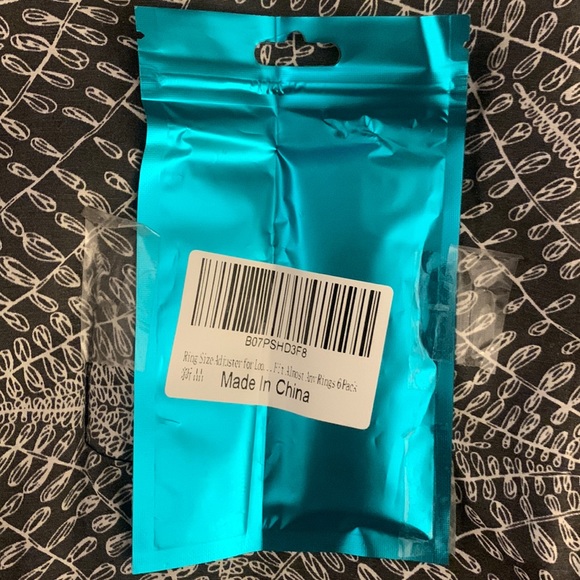 RingSizer Adjuster for LooseRings 6 Pack, 3 Sizer,Different BandWidths –Silicone - Picture 10 of 11